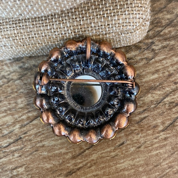 NWT Cookie Lee Brooch/Pin - Picture 4 of 7